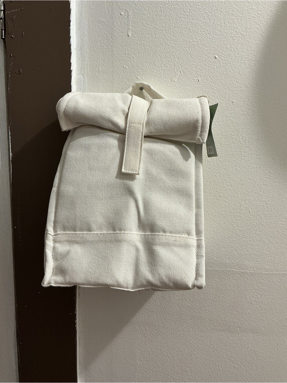 Mint Canvas Lunch Tote in Cream with Green Tag